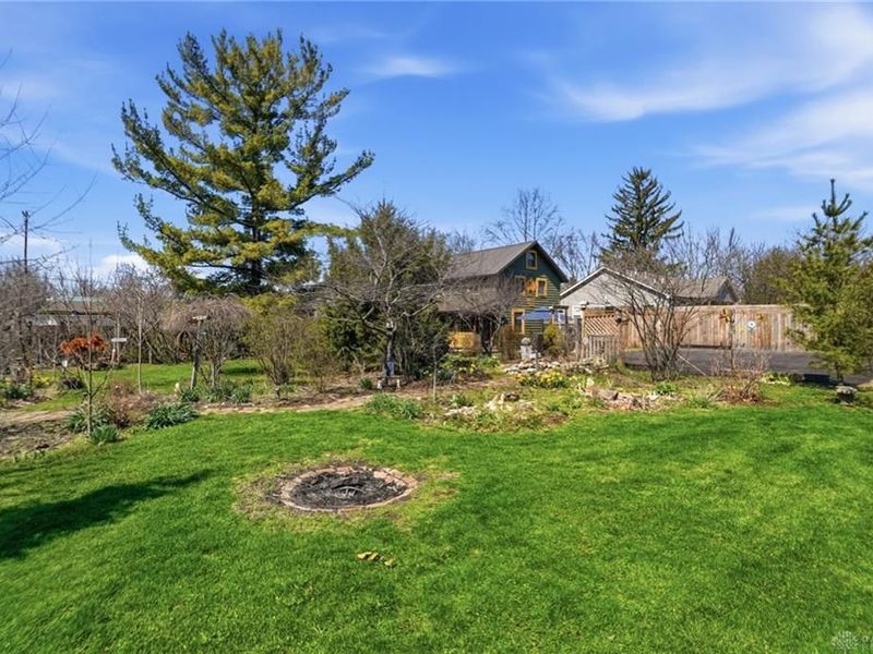 8 Clinton Street, Clifton Vlg, OH 45316 Photo 58