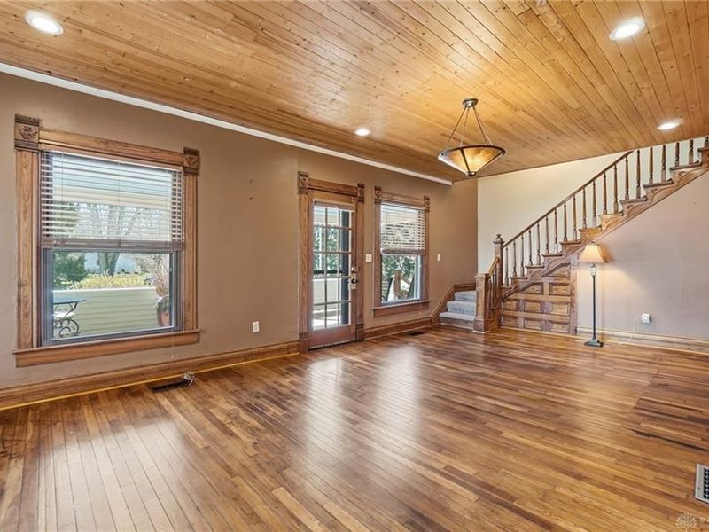 8 Clinton Street, Clifton Vlg, OH 45316 Photo 6