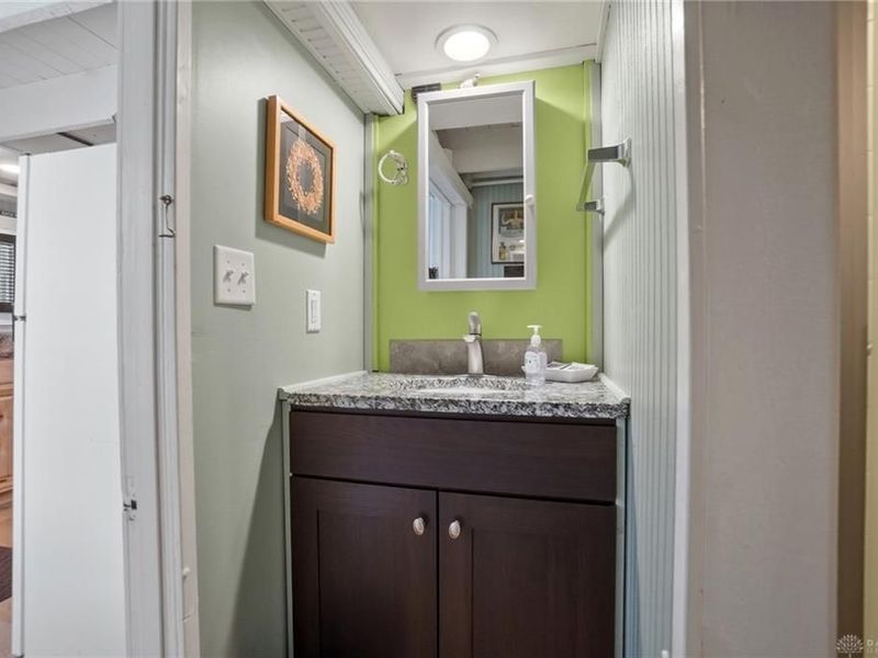 8 Clinton Street, Clifton Vlg, OH 45316 Photo 77