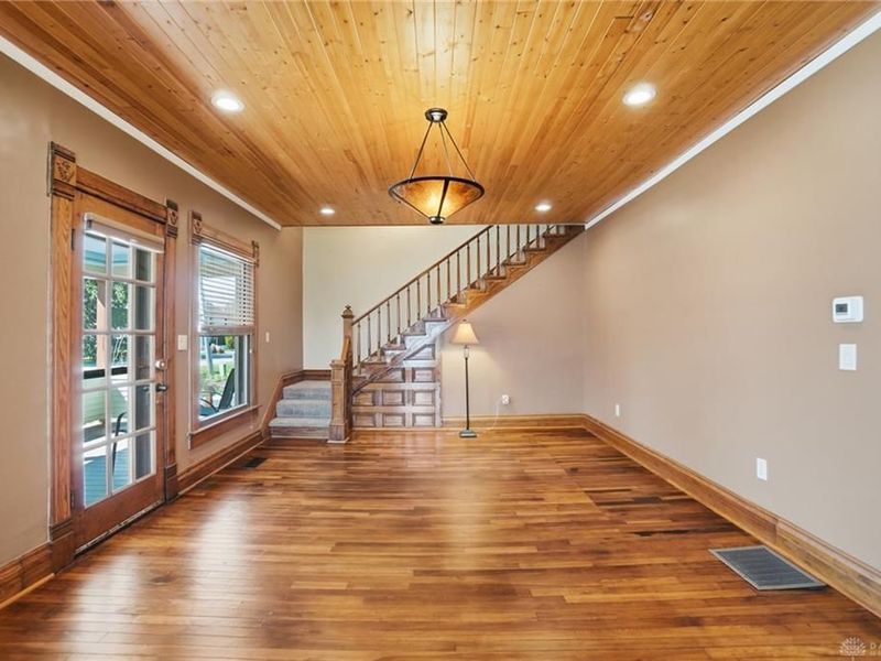 8 Clinton Street, Clifton Vlg, OH 45316 Photo 8