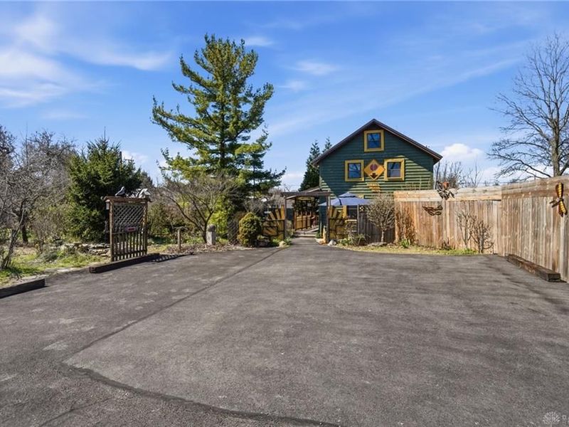 8 Clinton Street, Clifton Vlg, OH 45316 Photo 91