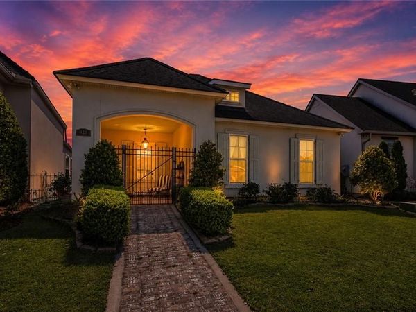 725 S CORNICHE DU LAC Street, Covington, LA 70433