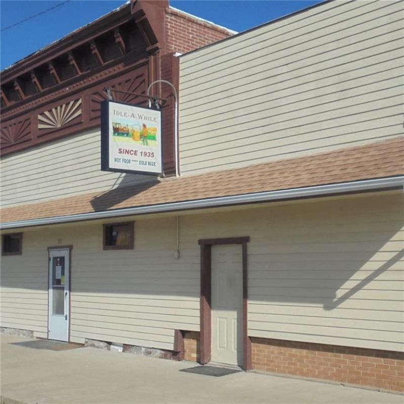 201 S Vine Street, Cherokee, KS 66724 Main Photo