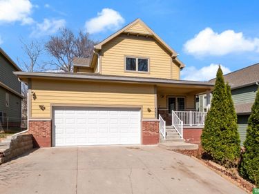 4205 Lake Street , Omaha, NE 68111