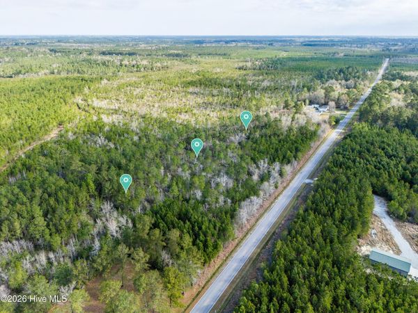 258 Hardy Graham Road, Maple Hill, NC 28454