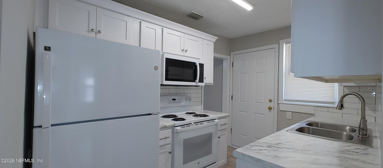 7905 Paul Jones Drive, Jacksonville, FL 32208 Photo