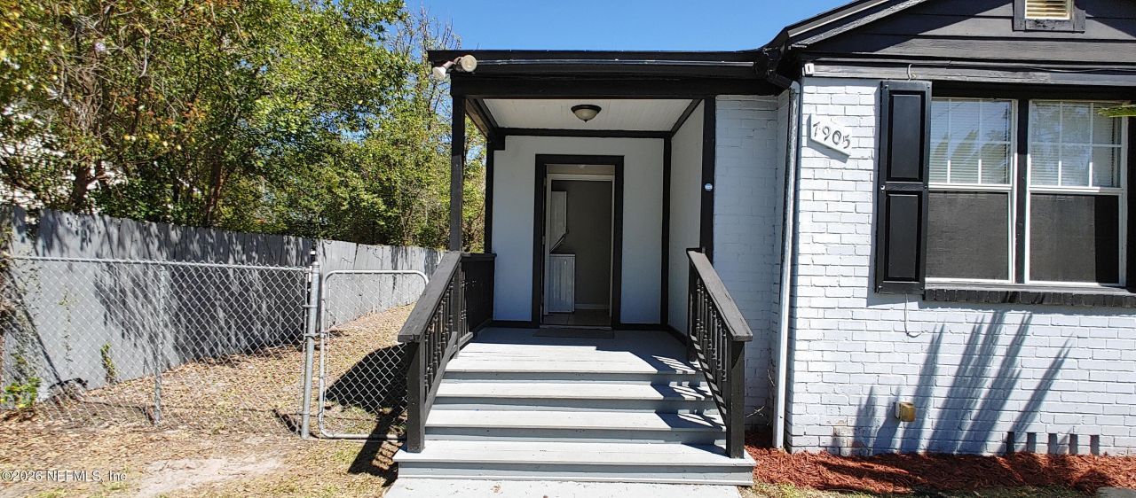 7905 Paul Jones Drive, Jacksonville, FL 32208 Photo