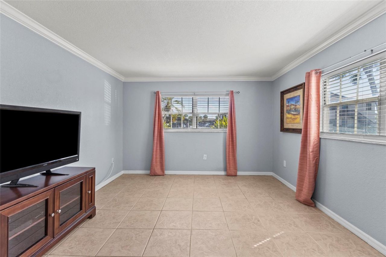 2727 75th Street W, Unit 8A2, Bradenton, FL 34209 Photo