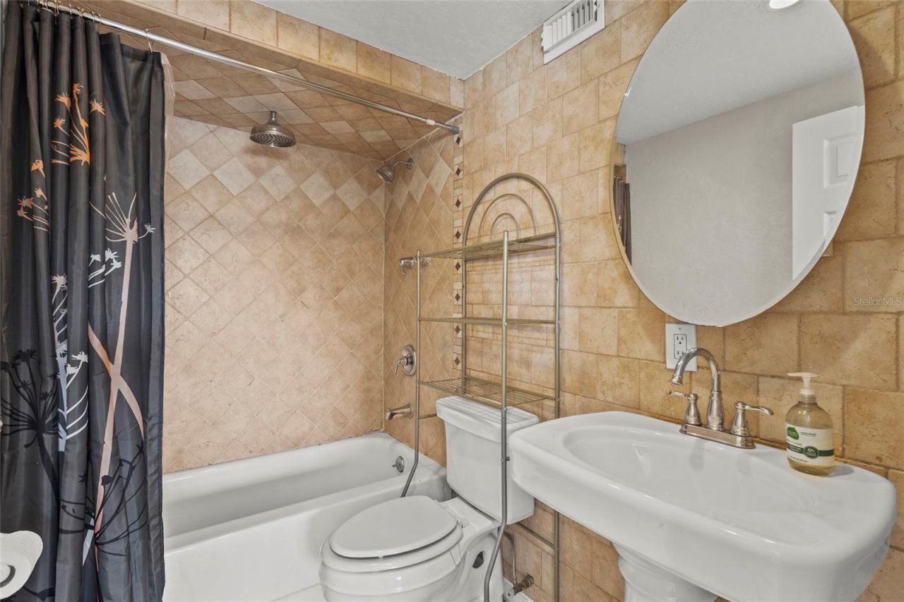 2727 75th Street W, Unit 8A2, Bradenton, FL 34209 Photo