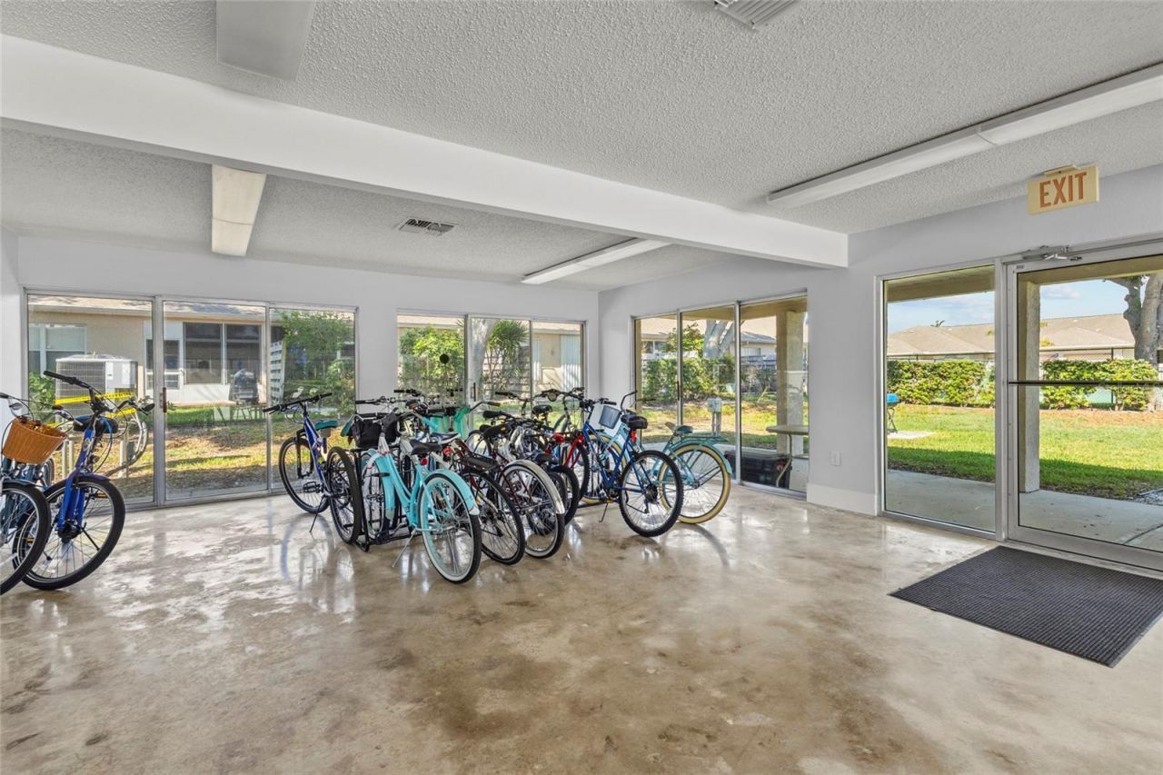 2727 75th Street W, Unit 8A2, Bradenton, FL 34209 Photo