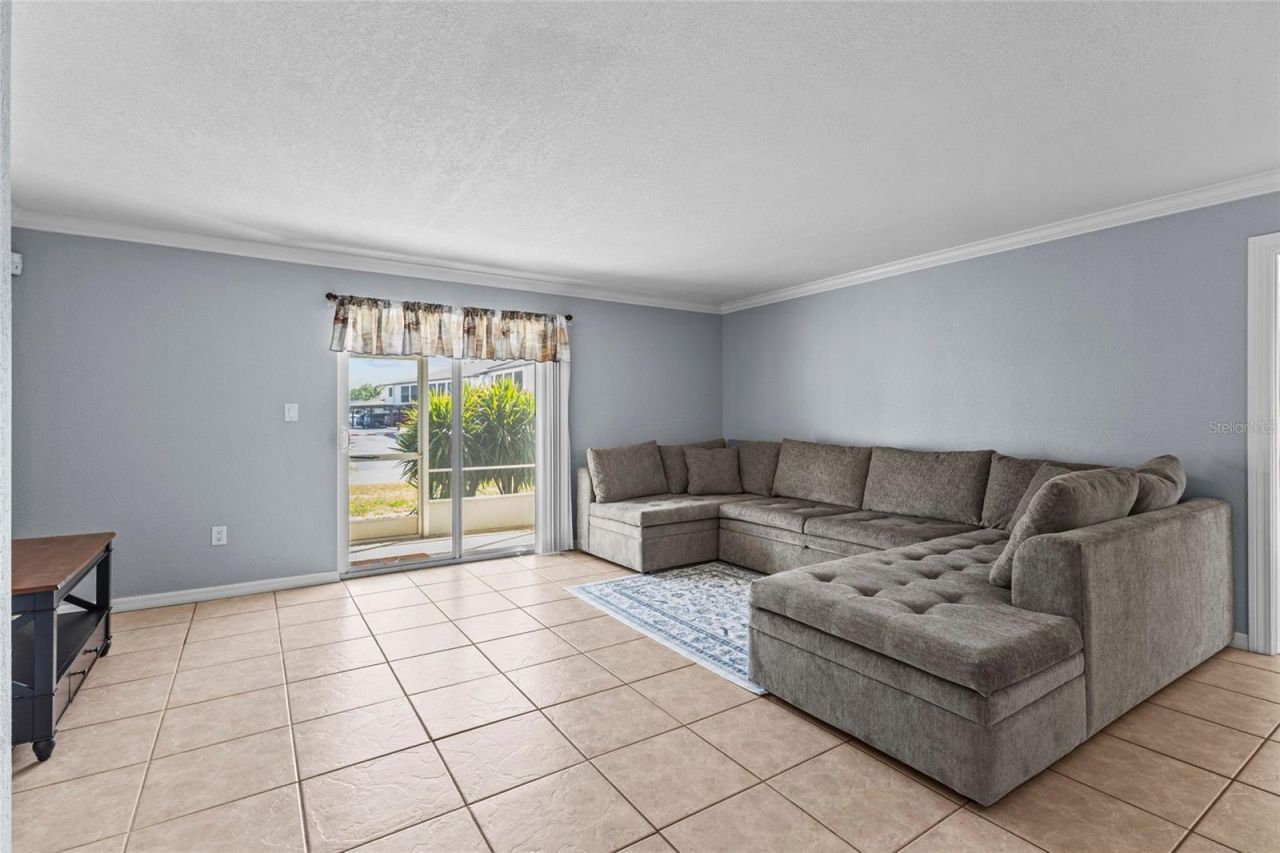 2727 75th Street W, Unit 8A2, Bradenton, FL 34209 Photo