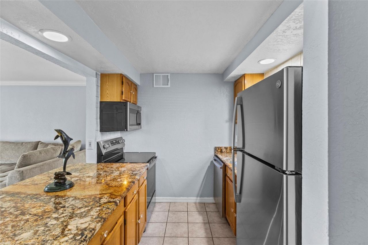 2727 75th Street W, Unit 8A2, Bradenton, FL 34209 Photo