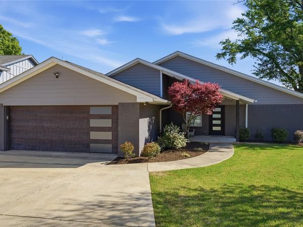 648 Enchanted Isles Drive, Mabank, TX 75156