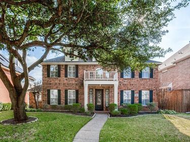 3840 Walden Way, Dallas, TX 75287