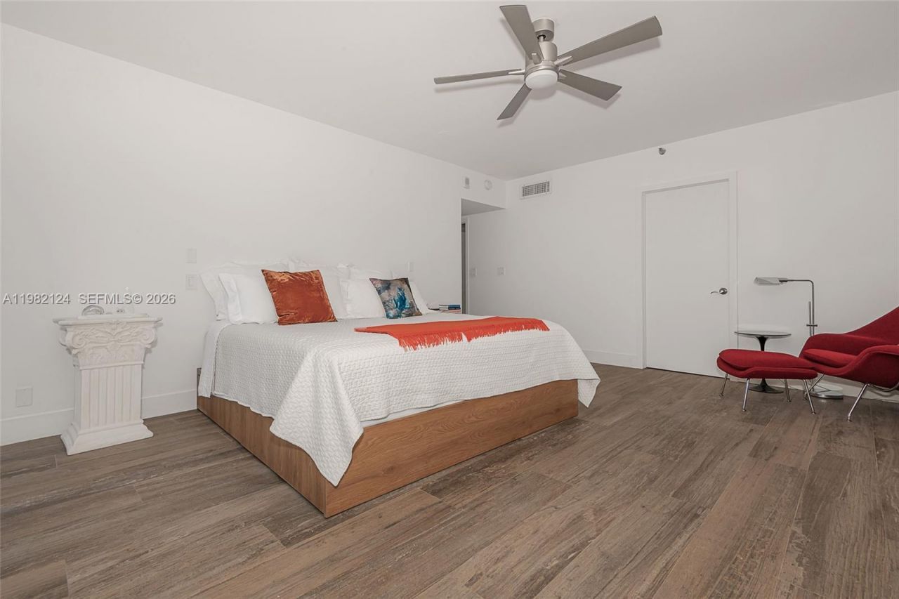 19707 E Turnberry Way , Unit 5E, Aventura, FL 33180 Photo