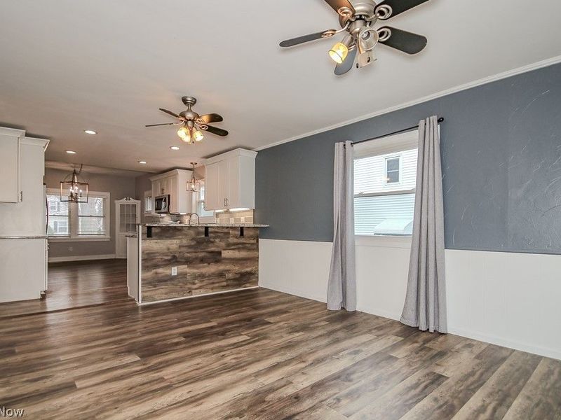 1203 Mayfield Ridge Road, Mayfield Heights, OH 44124 Photo 10