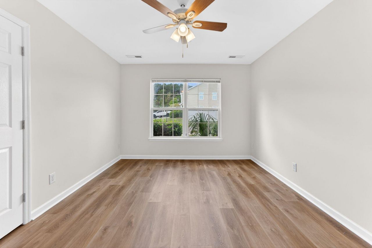 2400 Paladin Lane Photo 10