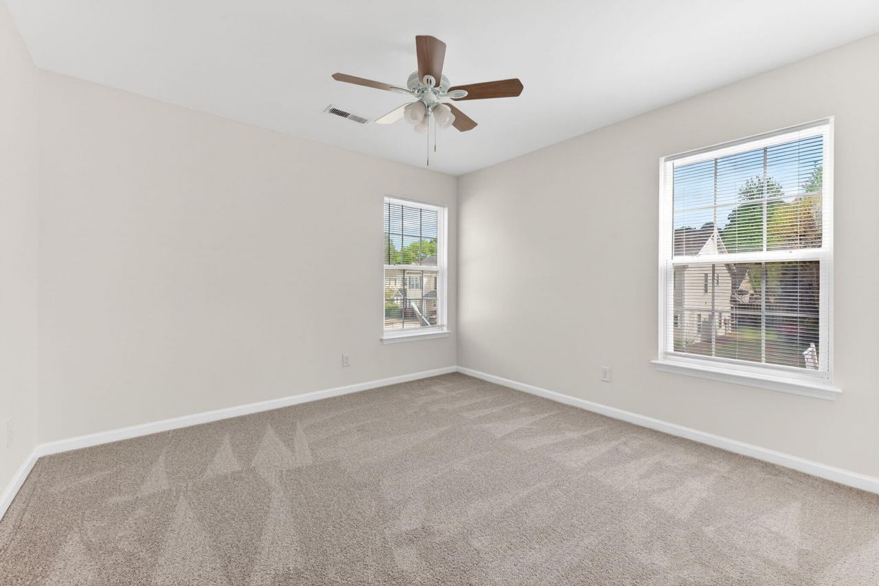 2400 Paladin Lane Photo 26