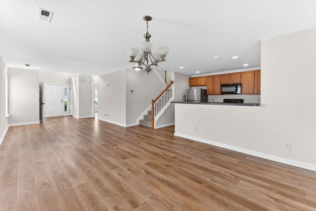 2400 Paladin Lane Photo 34