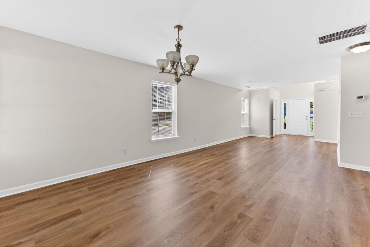 2400 Paladin Lane Photo 35