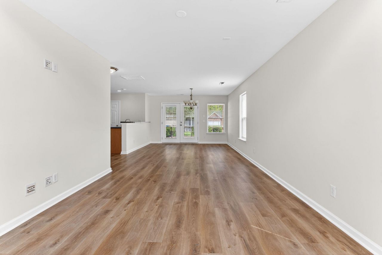 2400 Paladin Lane Photo 38