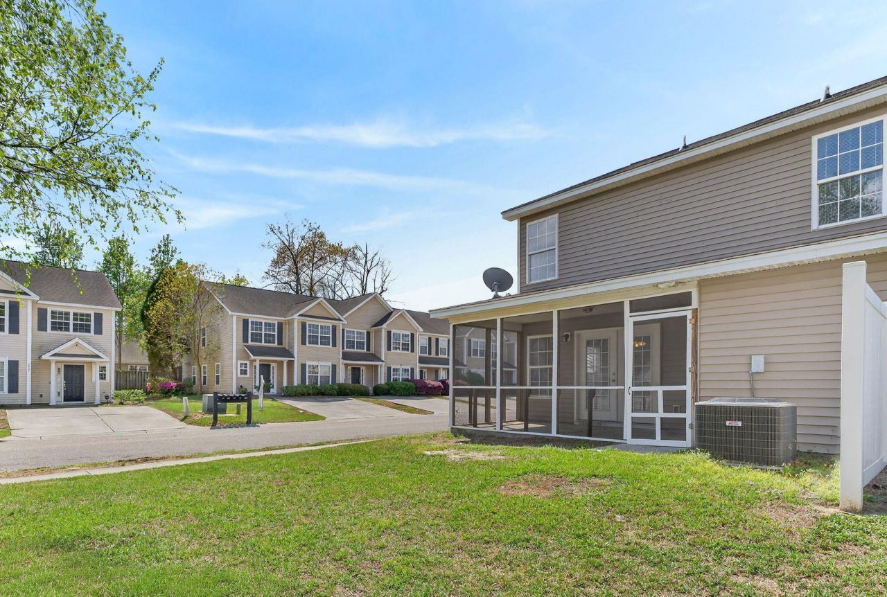 2400 Paladin Lane Photo 48