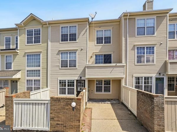 8804 RUSTBURG CIRCLE, GAITHERSBURG, MD 20886
