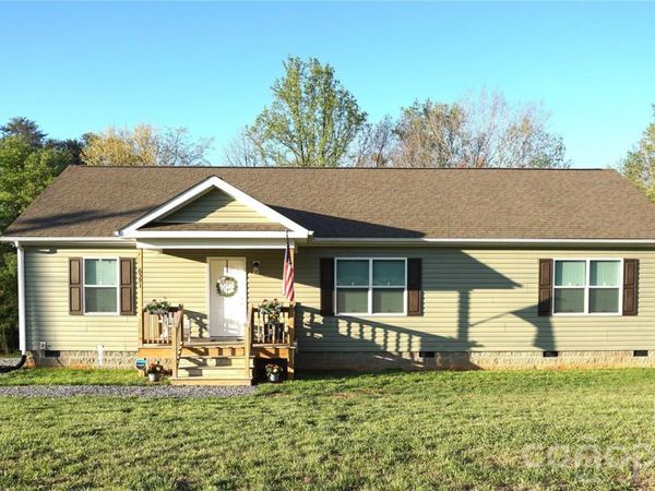 6591 George Hildebran School Road , Hickory, NC 28602