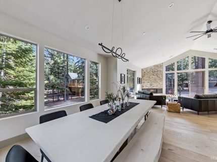581 Cochise Circle, South Lake Tahoe, CA 96150 Photo