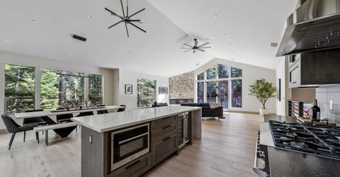 581 Cochise Circle, South Lake Tahoe, CA 96150 Photo