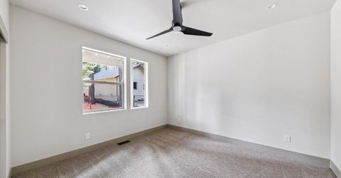 581 Cochise Circle, South Lake Tahoe, CA 96150 Photo