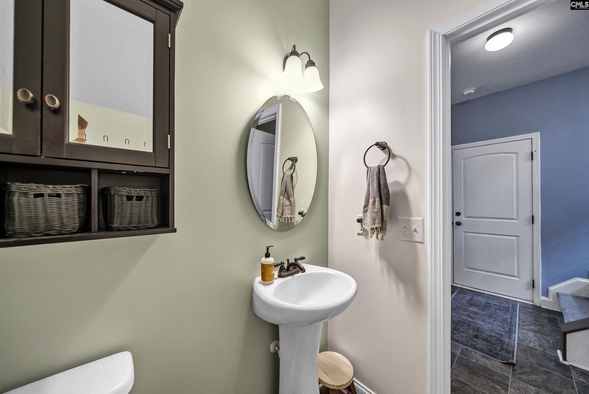 459 Sterling Road Photo 33