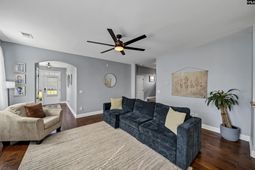 459 Sterling Road photo 4