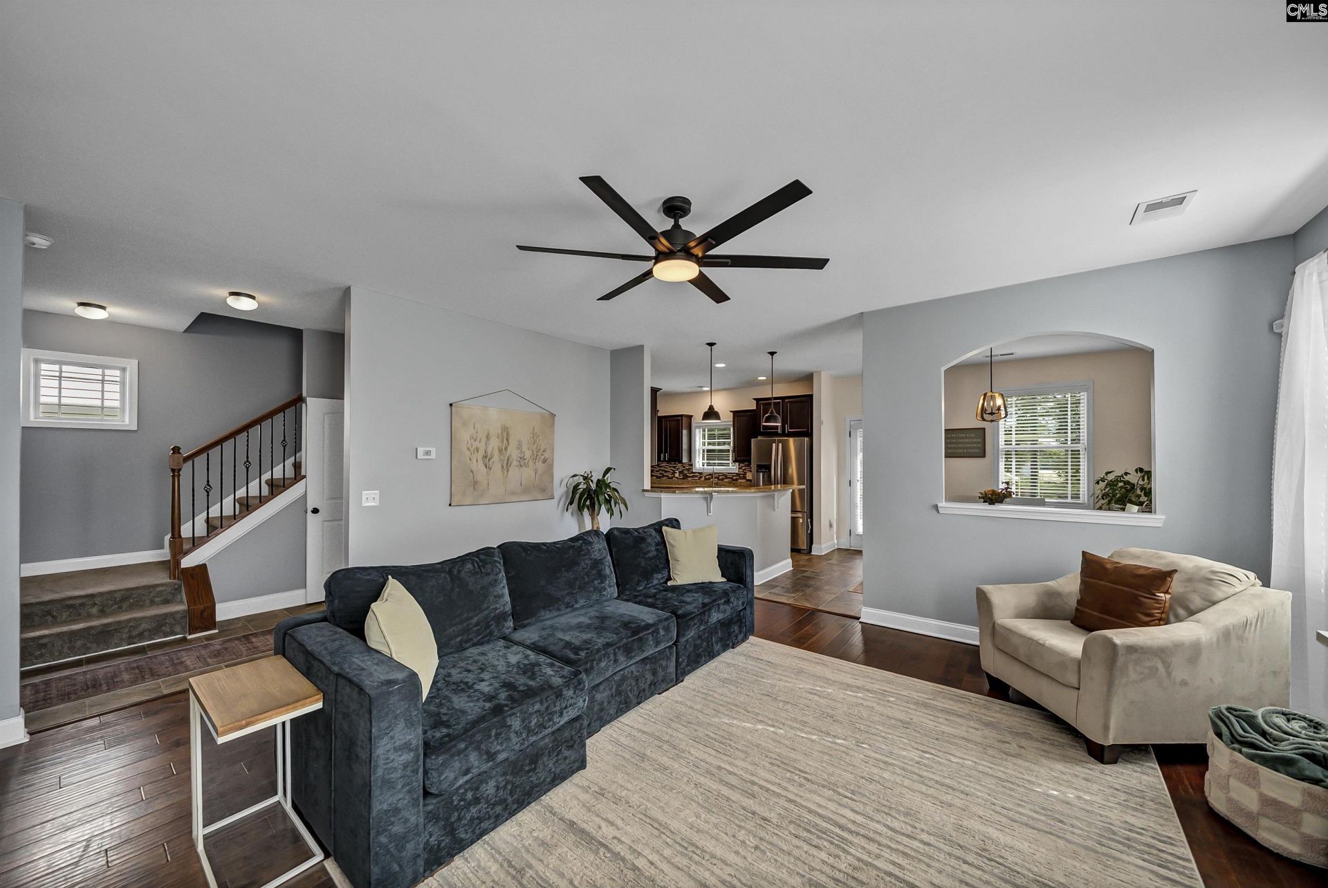 459 Sterling Road Photo 6