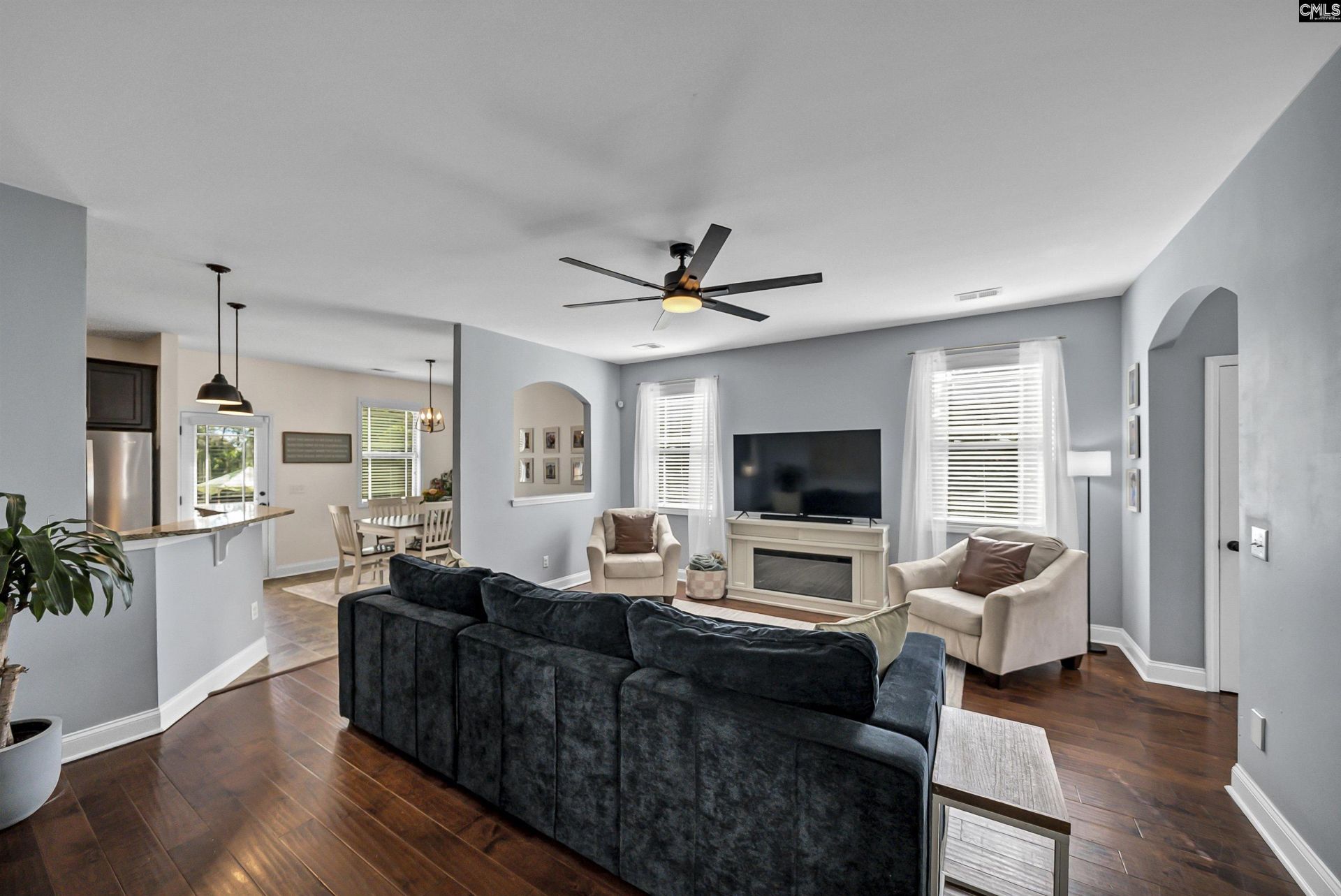 459 Sterling Road Photo 8