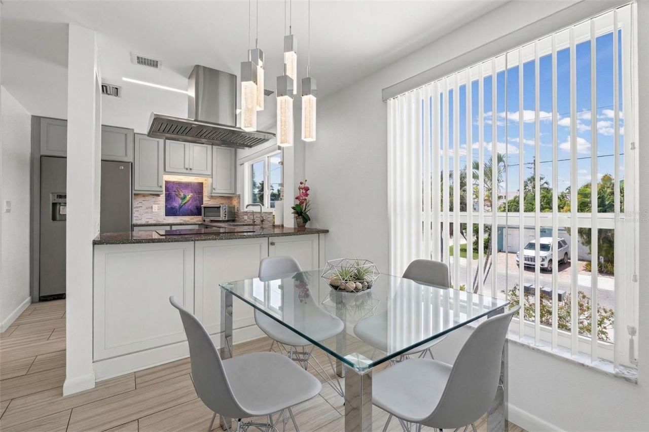 3701 5th Avenue, Unit 1, Holmes Beach, FL 34217 Photo