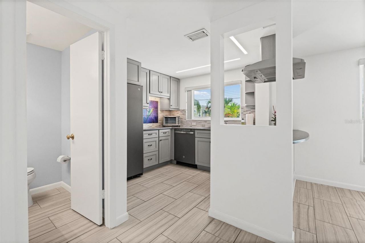 3701 5th Avenue, Unit 1, Holmes Beach, FL 34217 Photo