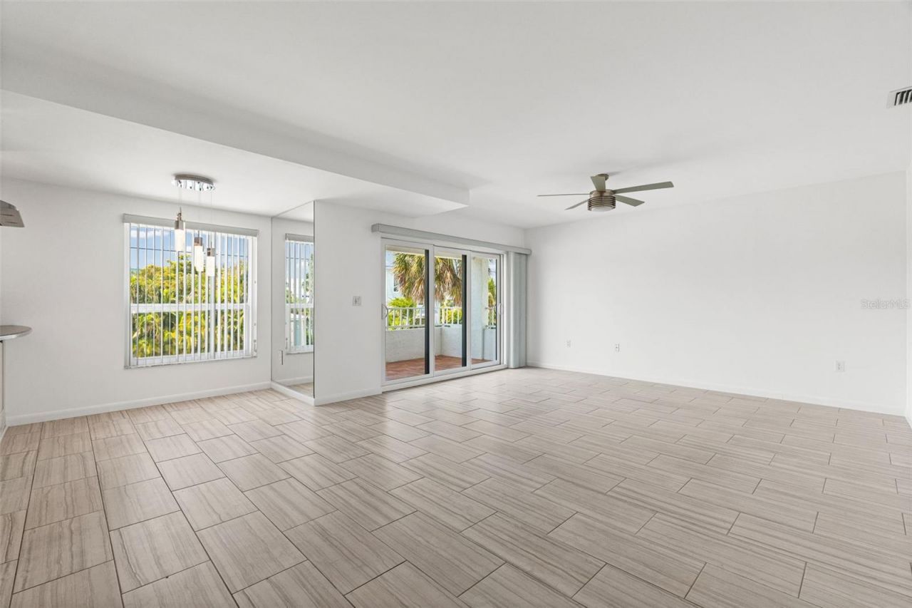 3701 5th Avenue, Unit 1, Holmes Beach, FL 34217 Photo