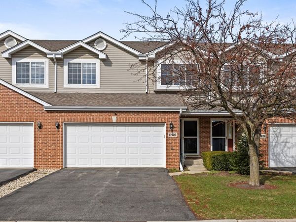 17426 Tanglewood Drive, Lockport, IL 60441