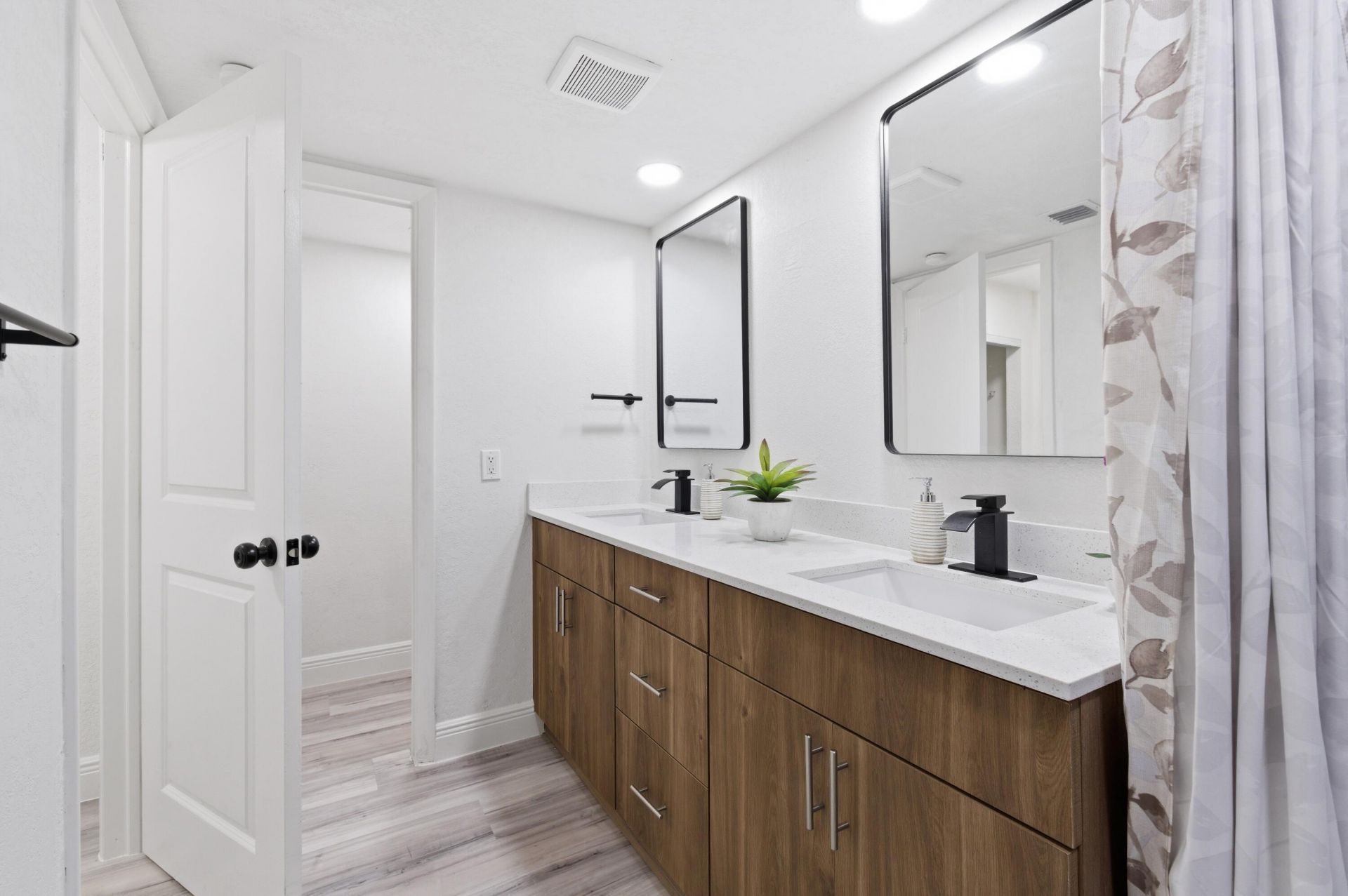 1424 14th Terrace, Unit 1424, Palm Beach Gardens, FL 33418 Photo