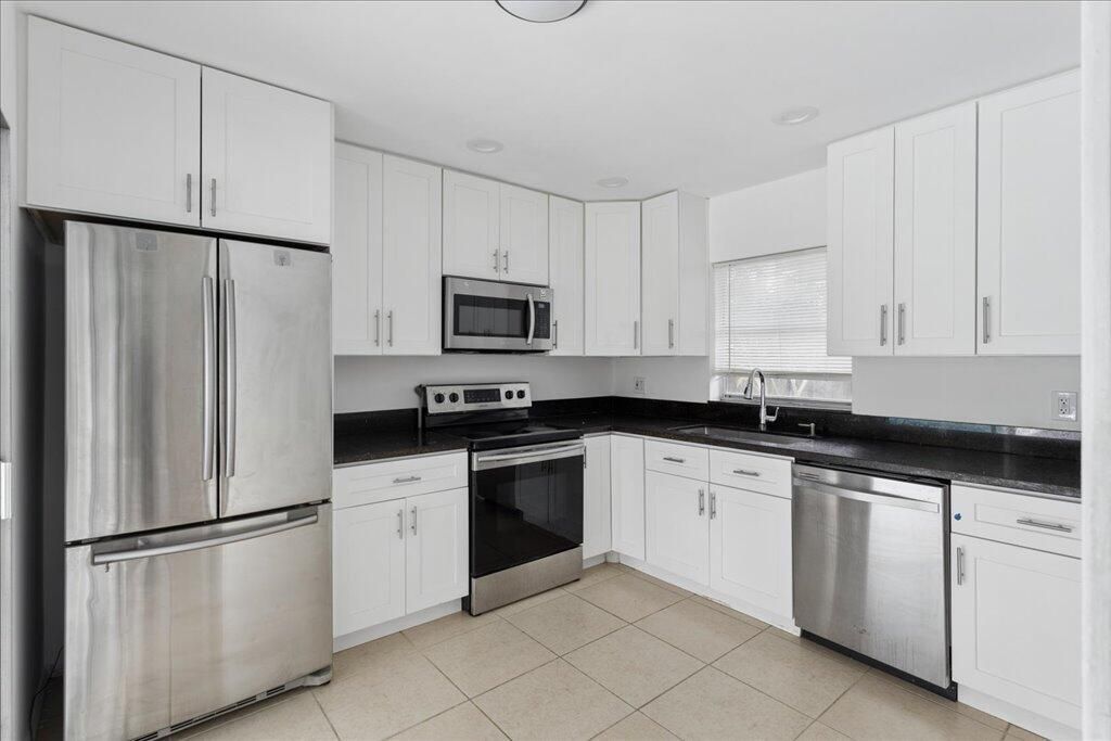 2324 NW 98th Terrace, Coral Springs, FL 33065 Photo