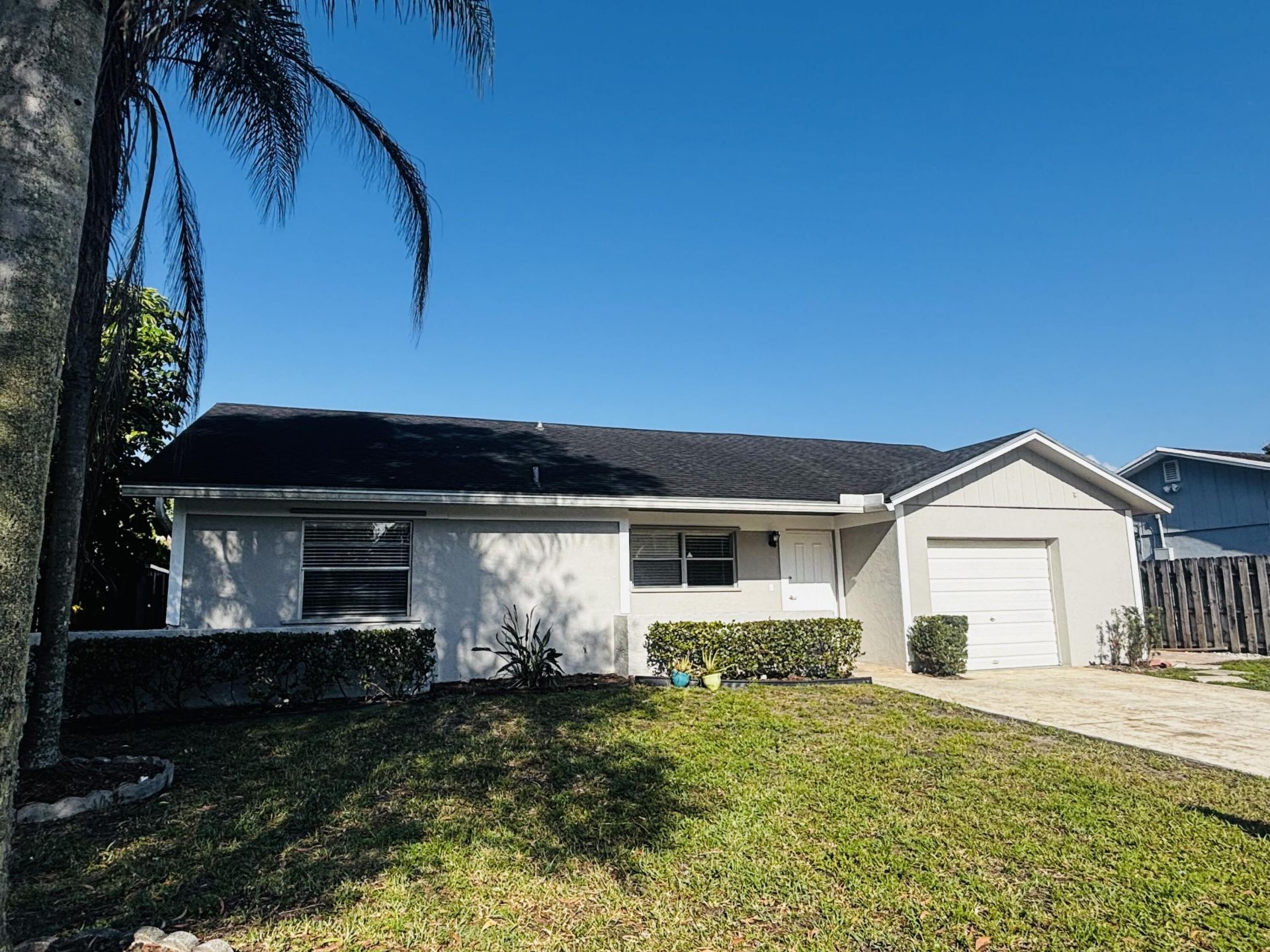 2324 NW 98th Terrace, Coral Springs, FL 33065 Photo