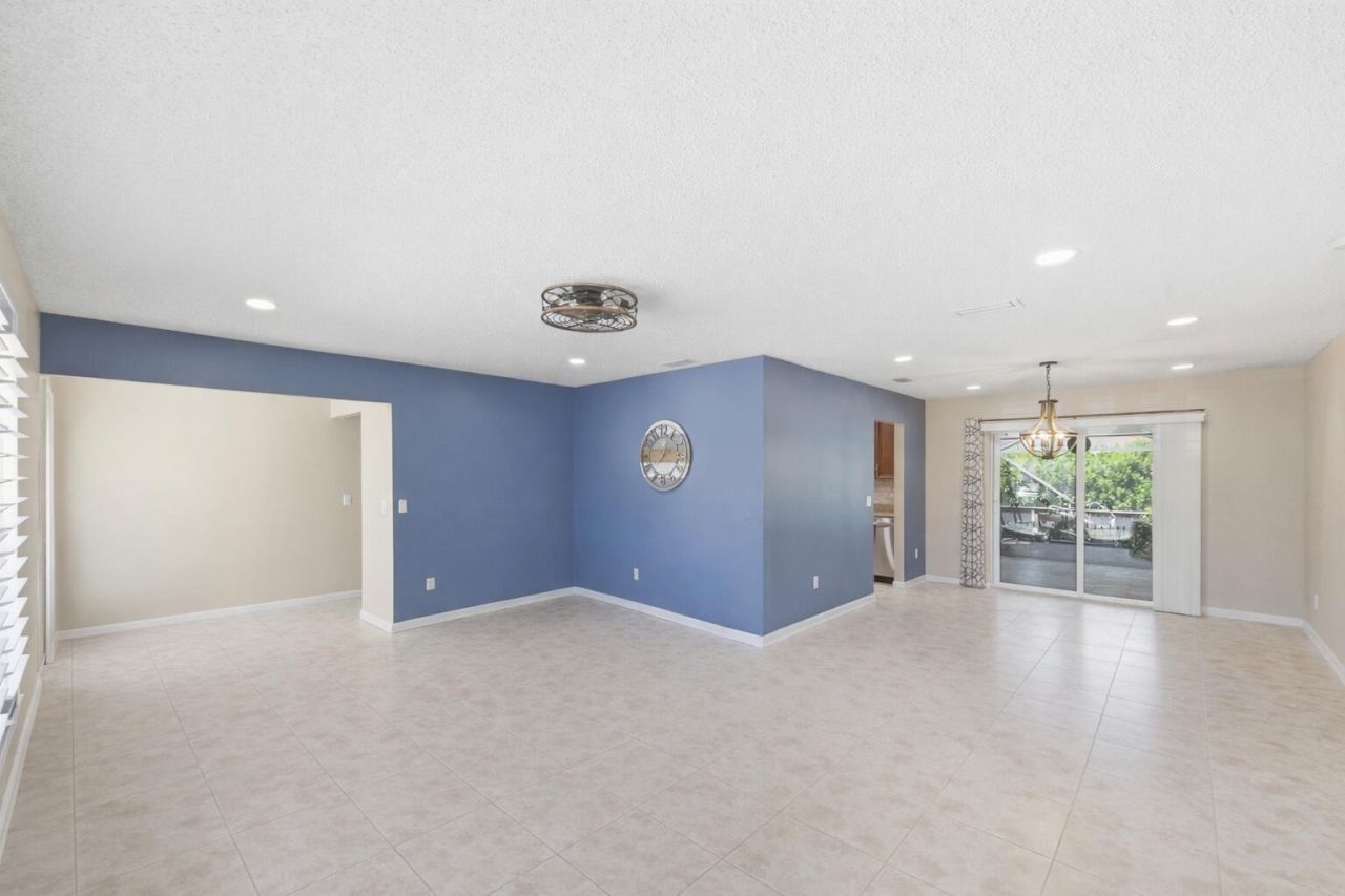 1207 Sea Pines Lane, Lantana, FL 33462 Photo