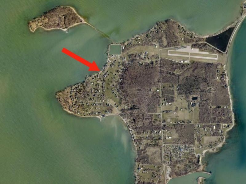 0 Lot #36 Burgundy Bay 1, Middle Bass Island, OH 43446 Photo 7