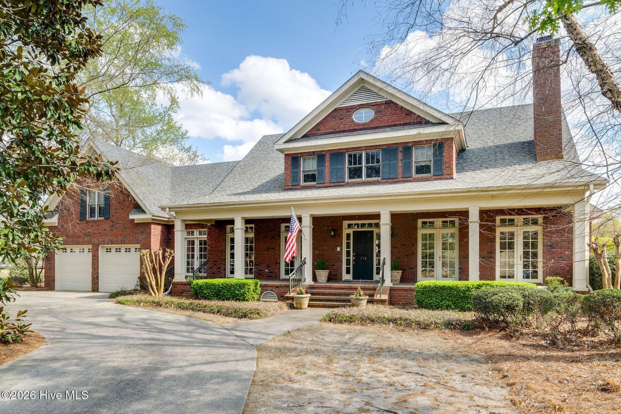 148 E Grandiflora Drive, Wallace, NC 28466 Main Photo