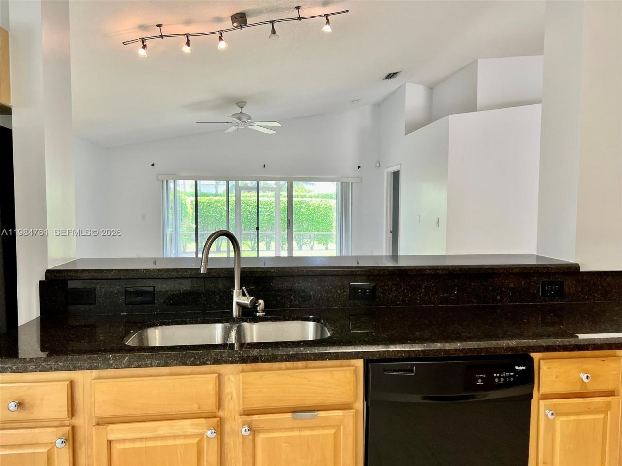 11854 SW 8th St , Pembroke Pines, FL 33025 Photo