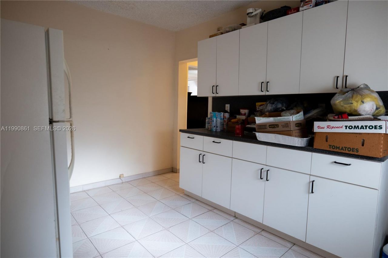 2323 SW 17th Ter, Miami, FL 33145 Photo