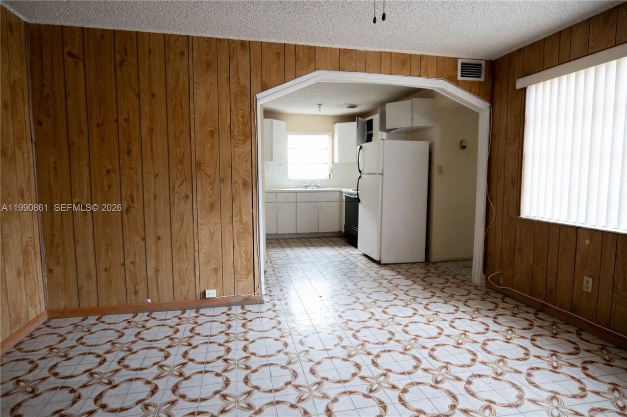 2323 SW 17th Ter, Miami, FL 33145 Photo