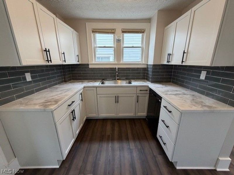 116 Munroe Falls Avenue, Cuyahoga Falls, OH 44221 Photo 14