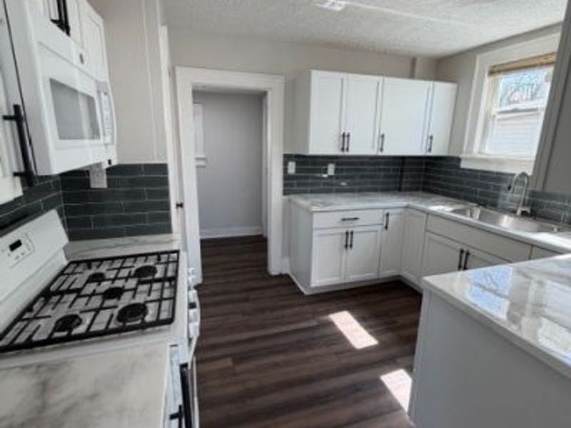 116 Munroe Falls Avenue, Cuyahoga Falls, OH 44221 Photo 15